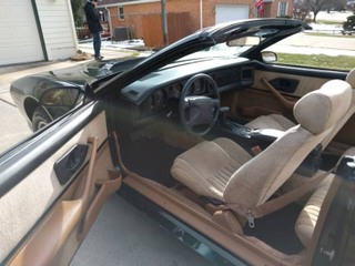 Illustration for article titled For $7,500, This 1991 Pontiac Firebird Drops The Top